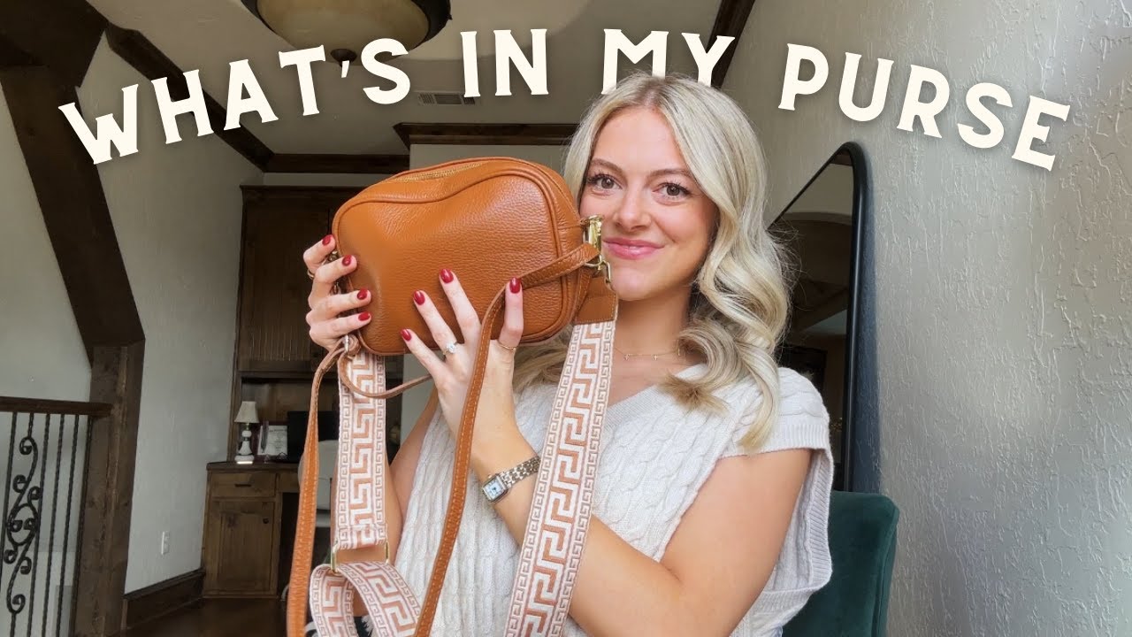 WHAT'S IN MY PURSE👜