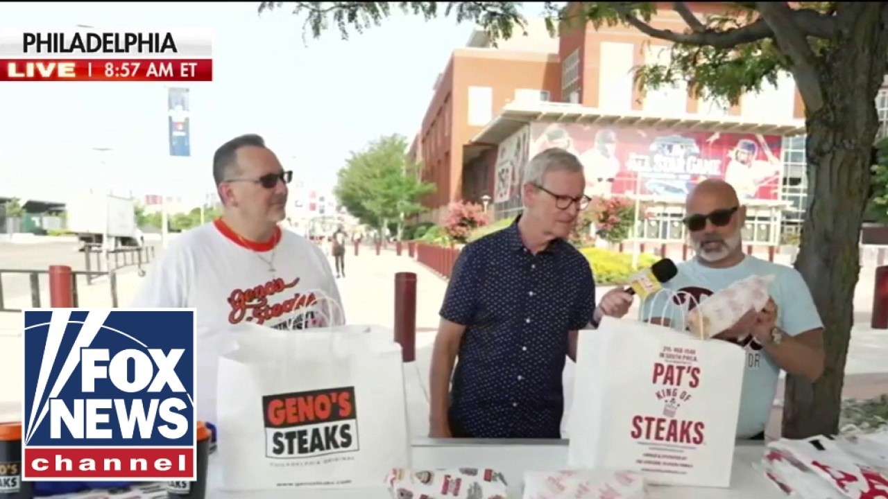 Geno's vs Pat's: Steve Doocy tests the cheesesteak debate