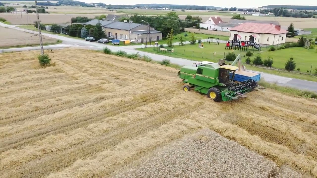 Żniwa 2023#john deere#1075#zetor#pszenica#ozima