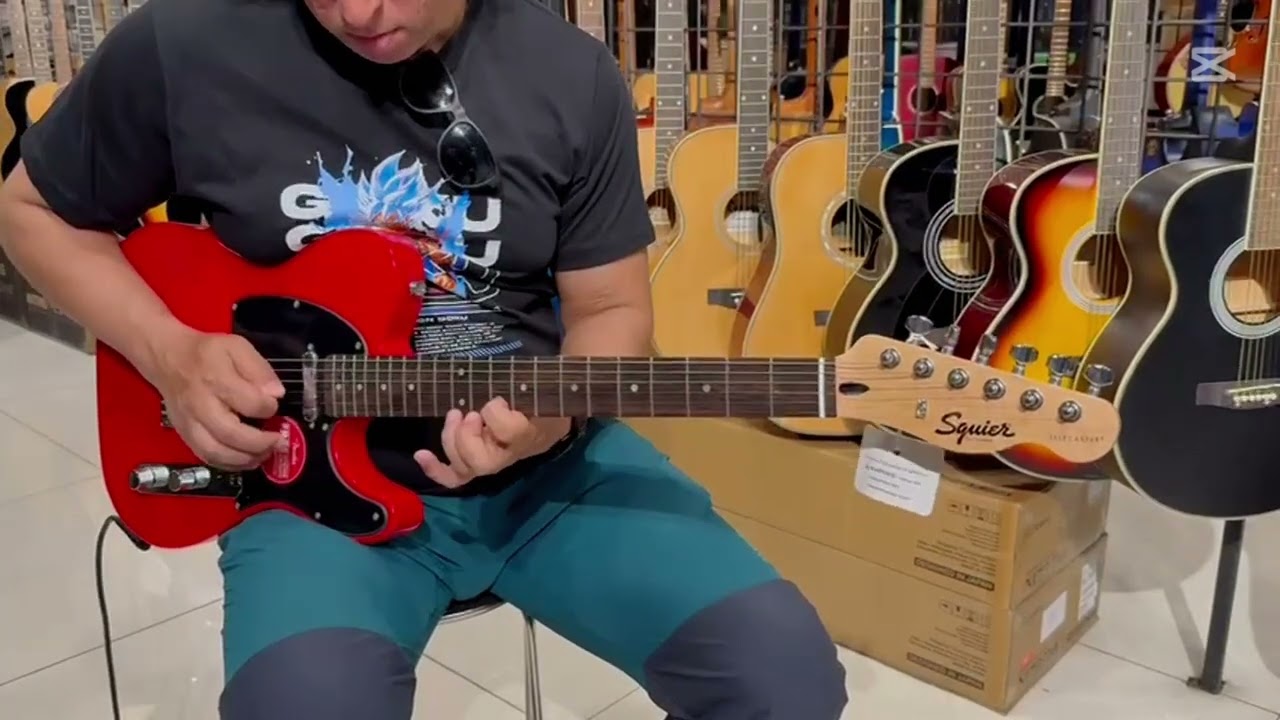 Squier by Fender || Sonic Telecaster || Golden Music || Red Guitar