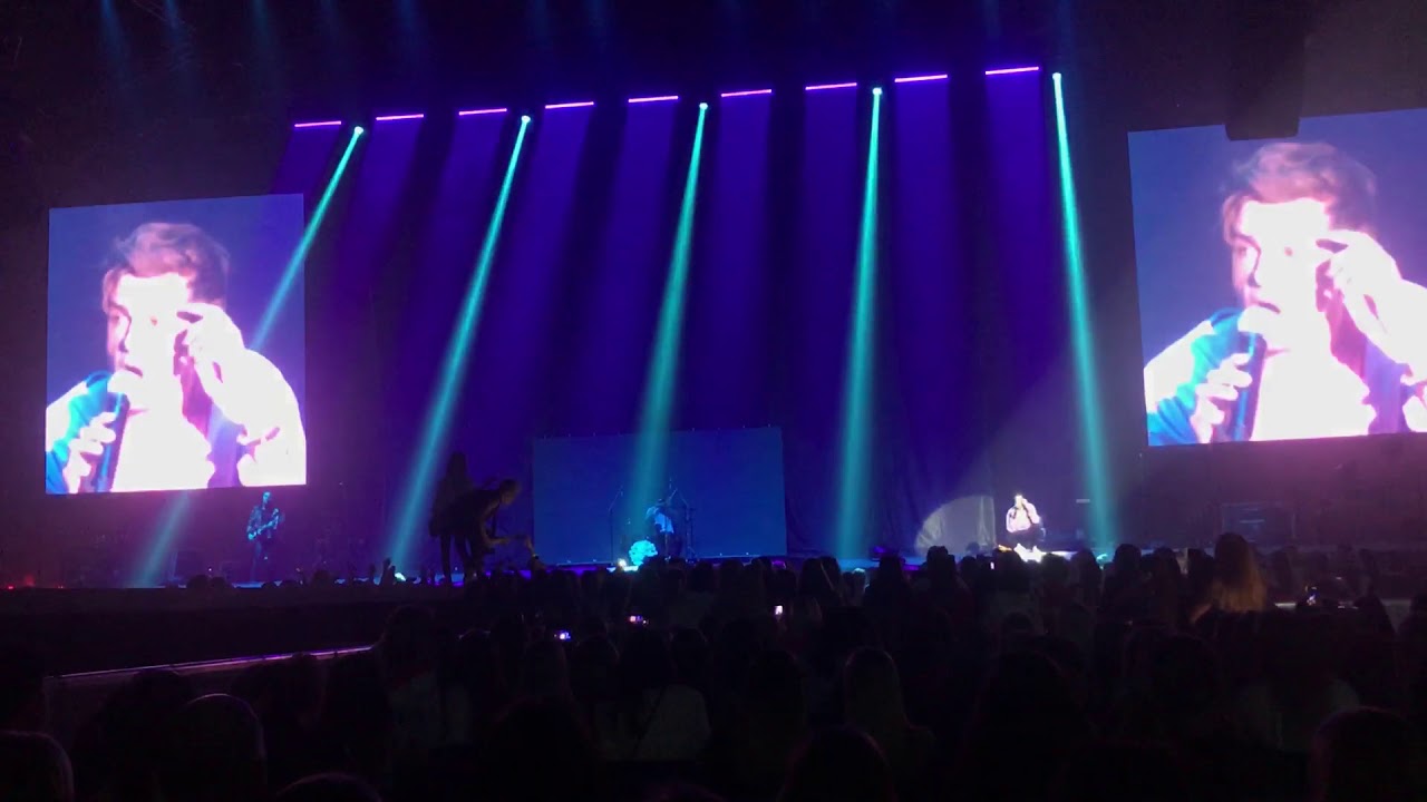 ;PM - Grown Ups - The Vamps Night and Day Tour - Metro Radio Arena - Newcastle - 20th April 2018