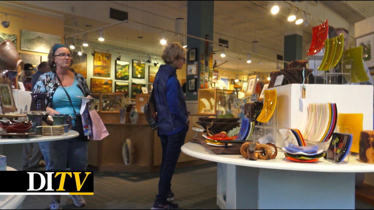 DITV: Art Gallery Walk