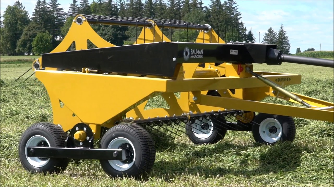 Bauman Hay Fluffer Tedder