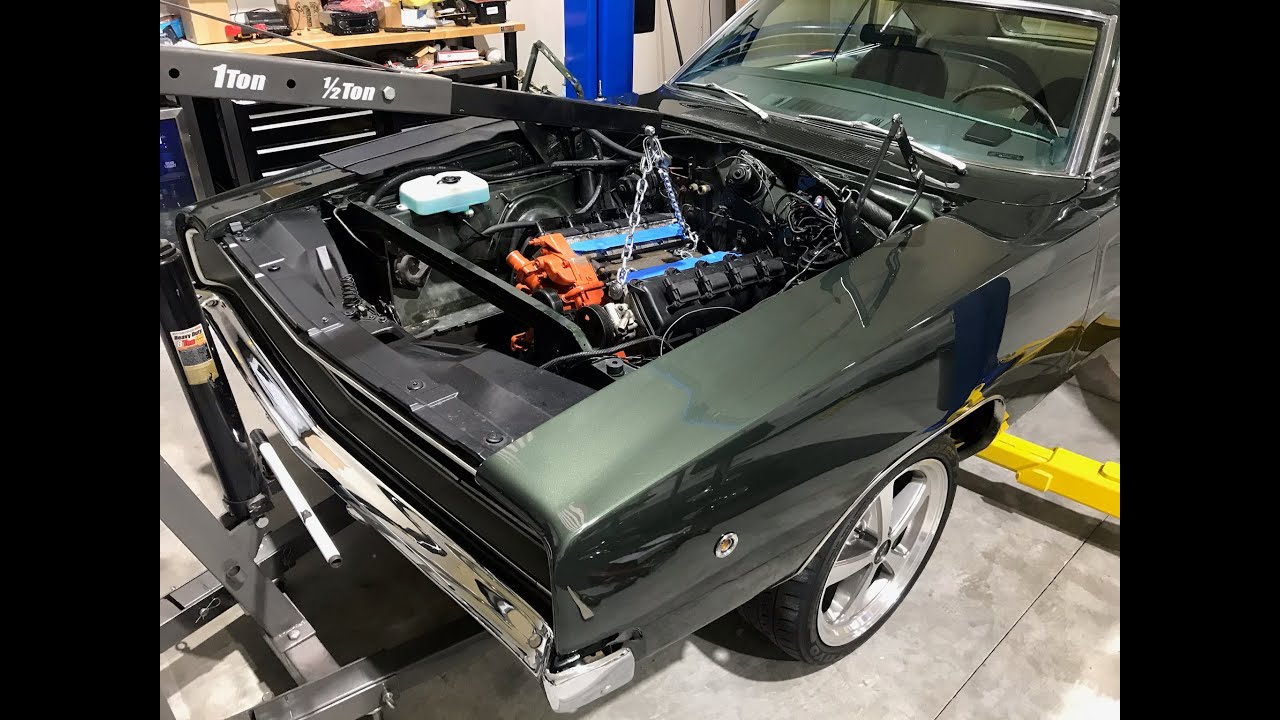 1968 Charger - HEMI gets installed along with NAG1 5 speed auto!