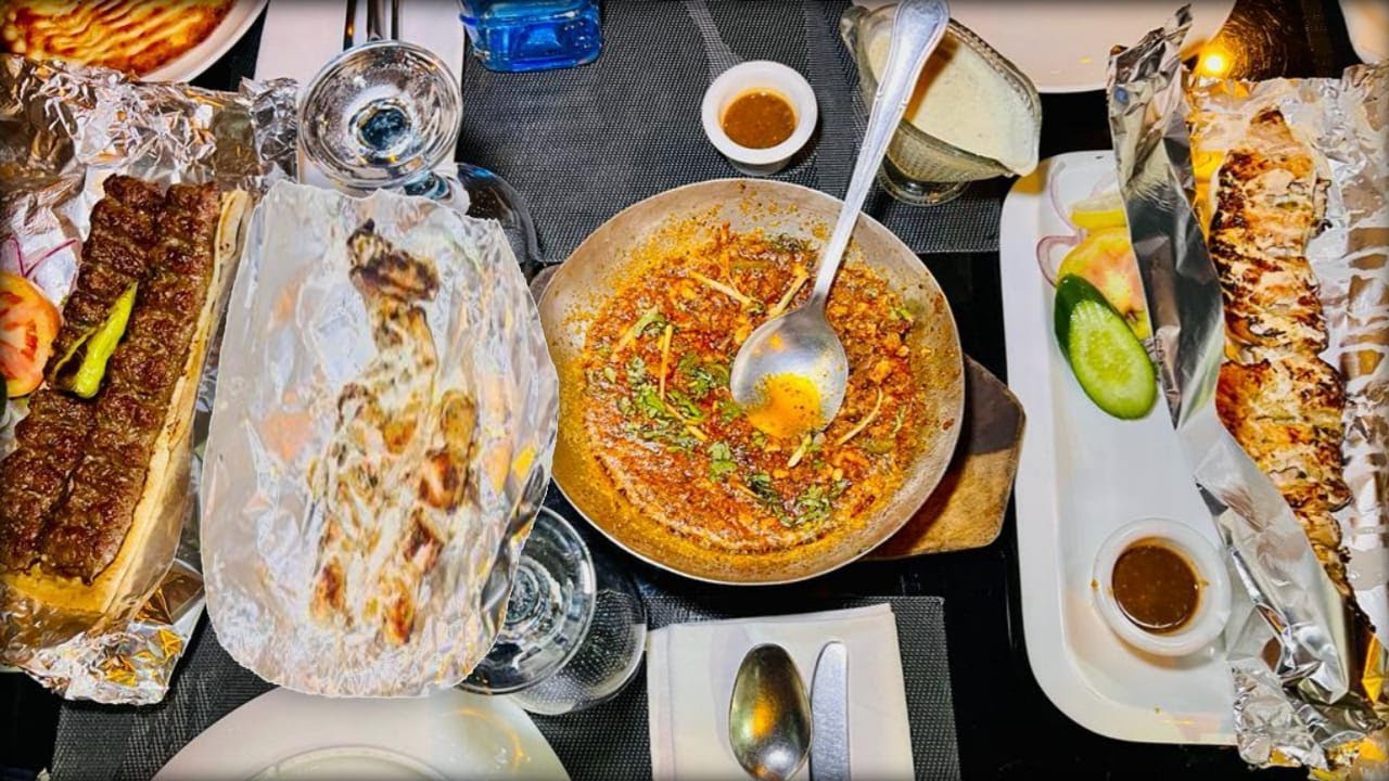 DINNER AT KOLACHI RESTAURANT OCEAN MALL | ROOF TOP RESTAURANT | OCEAN MALL | KOLACHI RESTAURANT