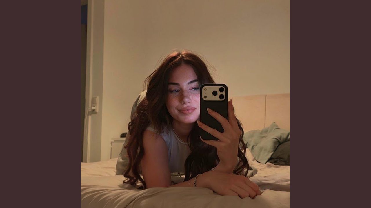 TiK ToK (but you're in a bathroom at a party)