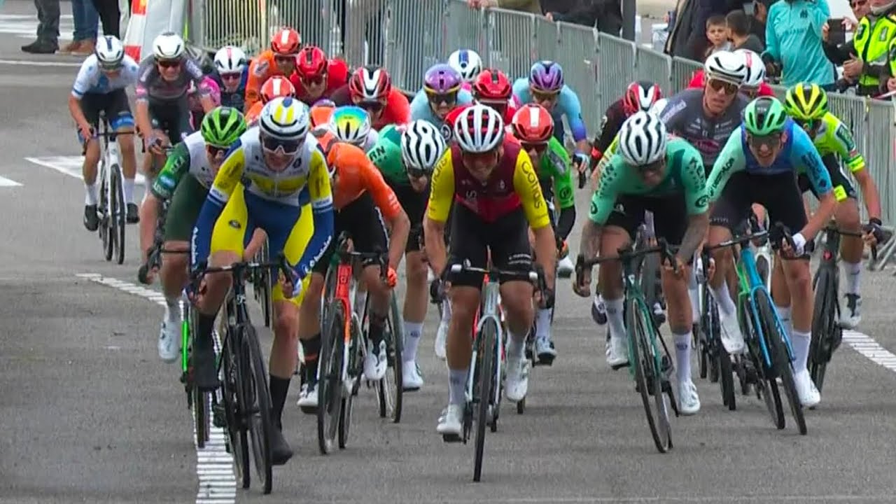 GP LA MARSEILLAISE 2025 : Les images de l'arrivée et la photo-finish de Valentin Ferron (Cofidis)