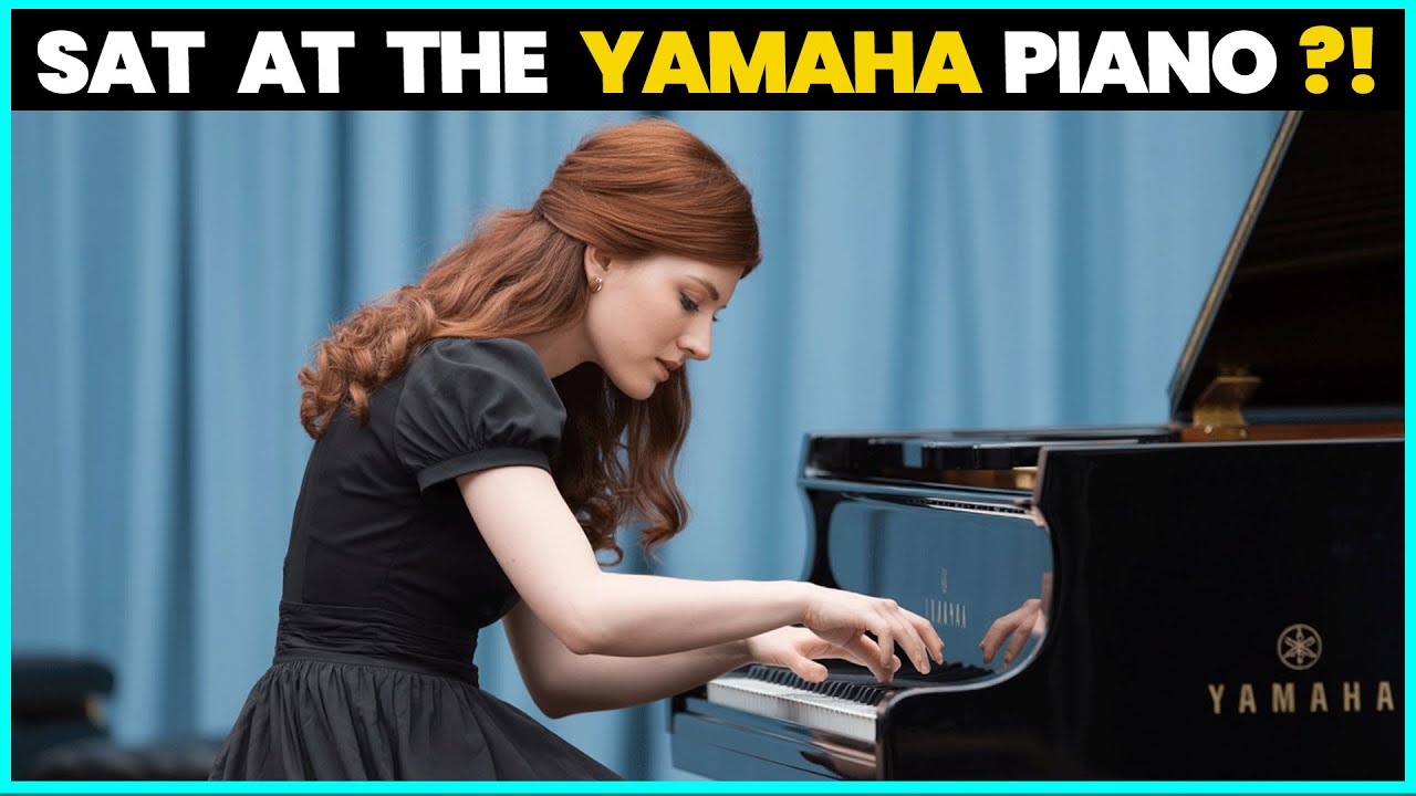 She Sat at the Yamaha Piano &mdash; What Happened Next Was Beautiful...
