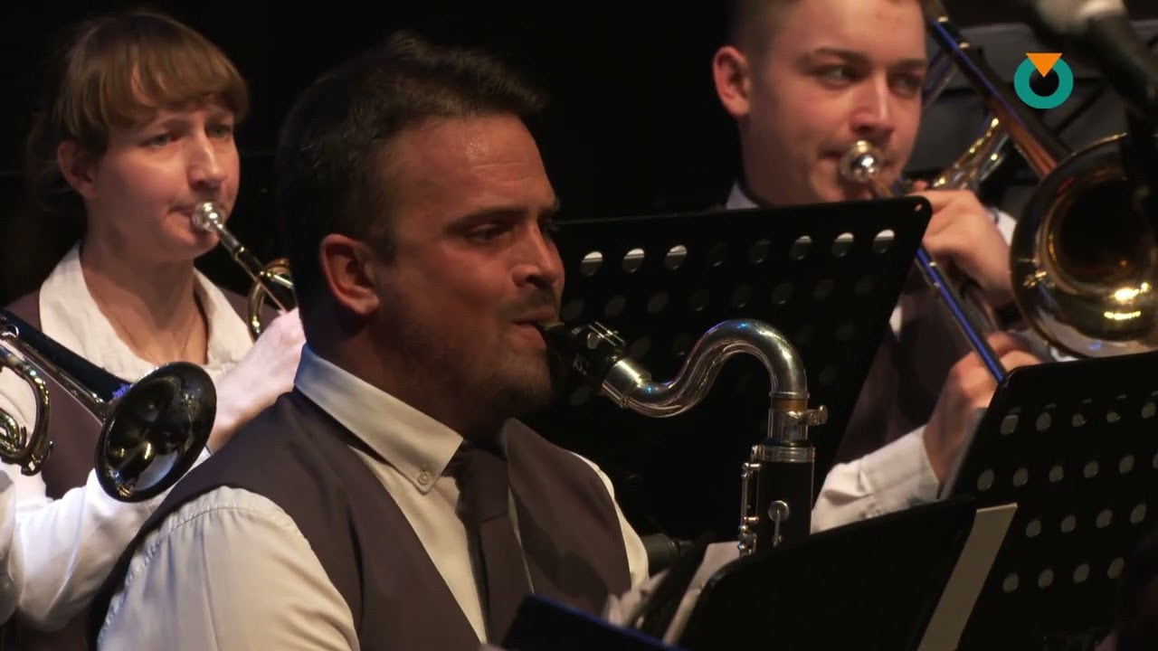 Phil Collins: Another day in Paradise - Mórahalmi Fúvószenekar