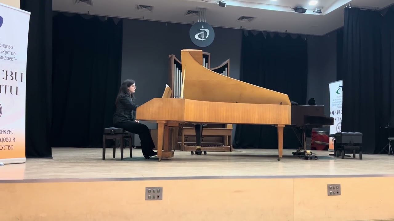 Domenico Scarlatti Sonata in E major K.380 - Gabriela Gospodinova, piano