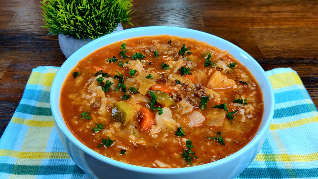 شوربة الخضار باللحم المفروم - لذيذة و مفيدة و سهلة التحضير