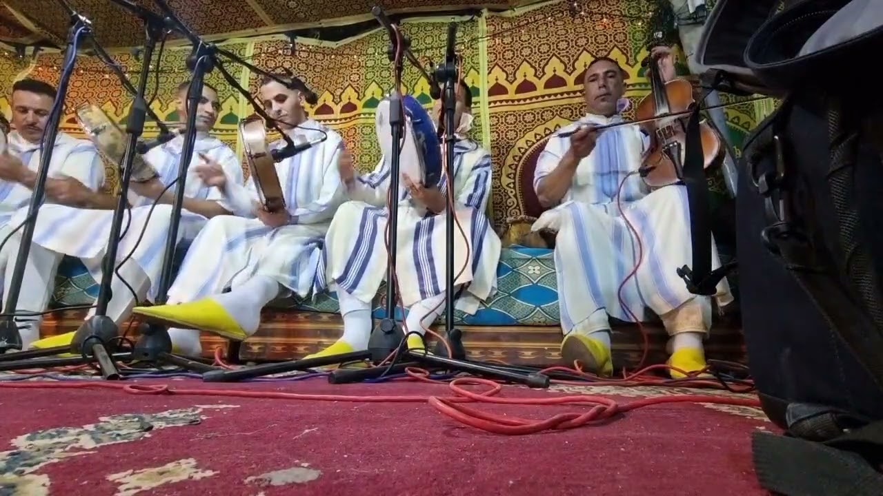 ​مبغاتش تبرد! قصارة أمازيغية واعرة مع الثنائي الجاج أولياس والزينبي🕺🕺💃🔥🔥🔥