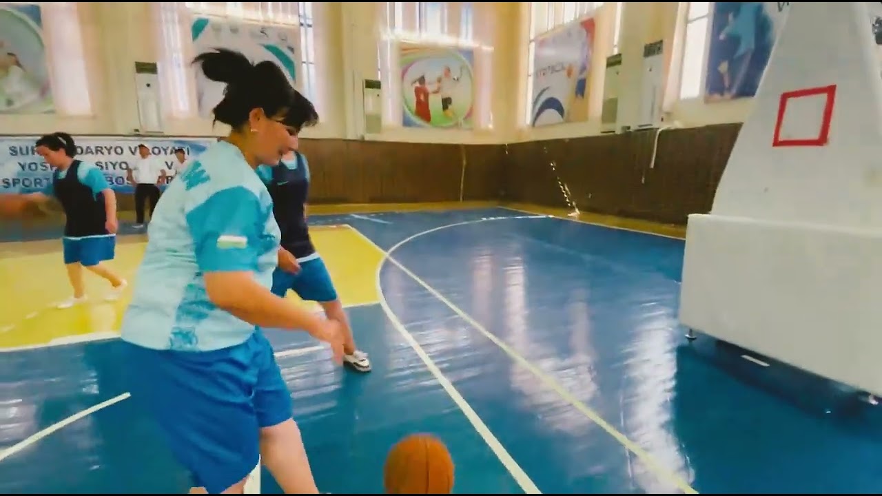 Ayollar o'rtasida stritbol sport musobaqasining viloyat bosqichi bo'lib o'tdi.