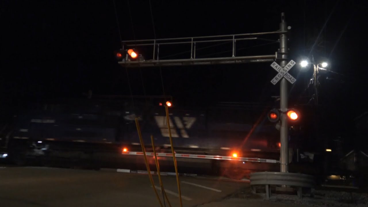 *New Camera & MRL 4306* Main Street (TN-125) Railroad Crossing, Middleton, TN