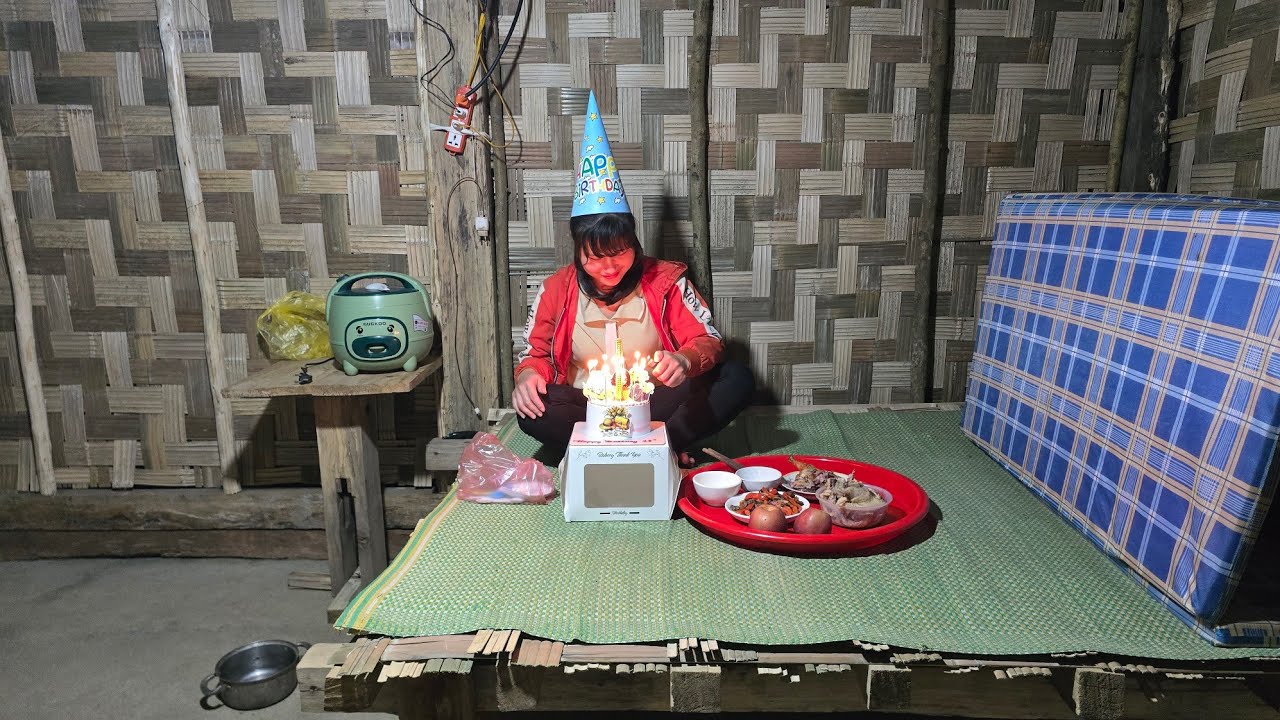 Tieu Lieu's 18th birthday celebration | Tiểu Liễu-17 year old