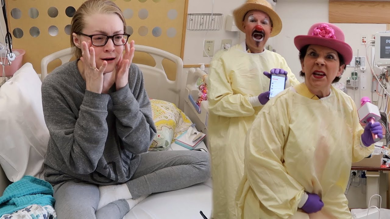 🏥 КЛОУНЫ ВЫЗЫВАЮТ УЛЫБКУ ПОСЛЕ ТЯЖЕЛОГО ДНЯ В БОЛЬНИЦЕ 🏥 (4.9.18)