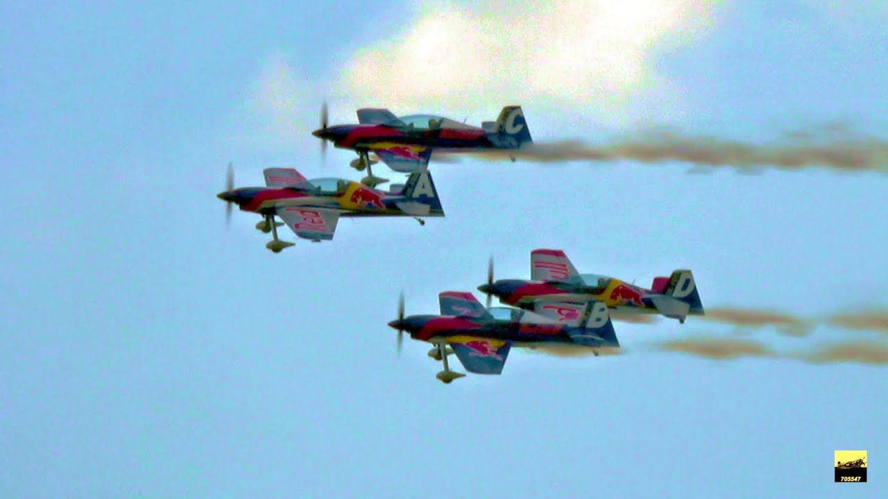 Flying Bulls Aerobatics Team - Degerfeld 2019