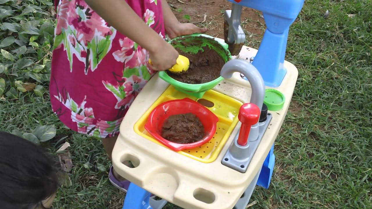 Little Tikes Toys | Makin Mud Pies Kitchen Set Toy Review