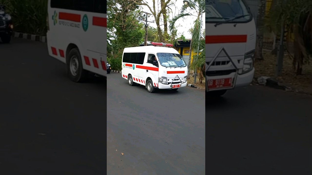 Sirene Ambulance on the hospital, Siren ambulans di rumah sakit