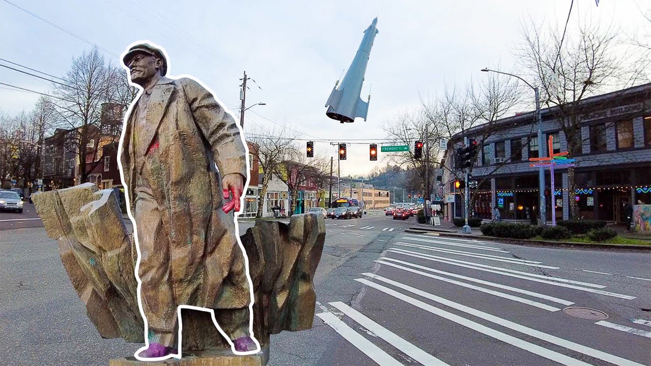 Exploring Fremont - Seattle's Funkiest Neighborhood And The Center Of The Universe! 🚀