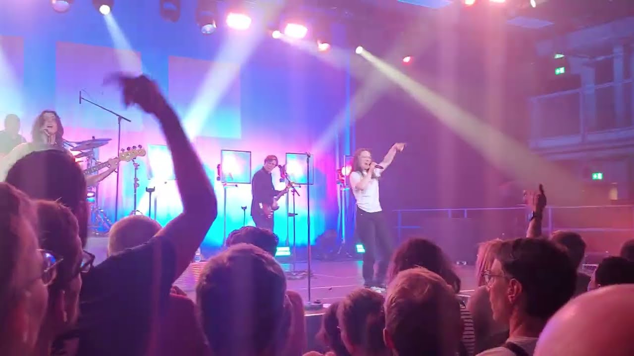 Sigrid - Kiss The Sky - Georg Elser Halle, Hamburg - 07.03.2026