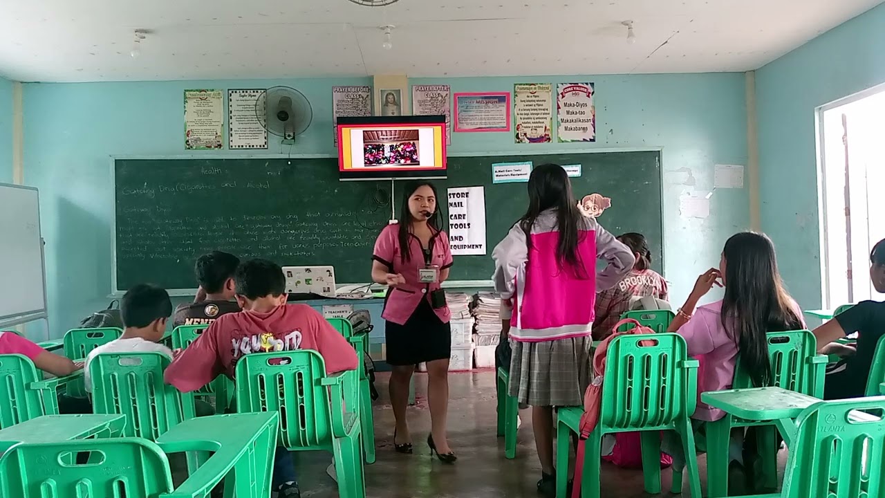 Topic: Store Nail Care Tools and Equipment