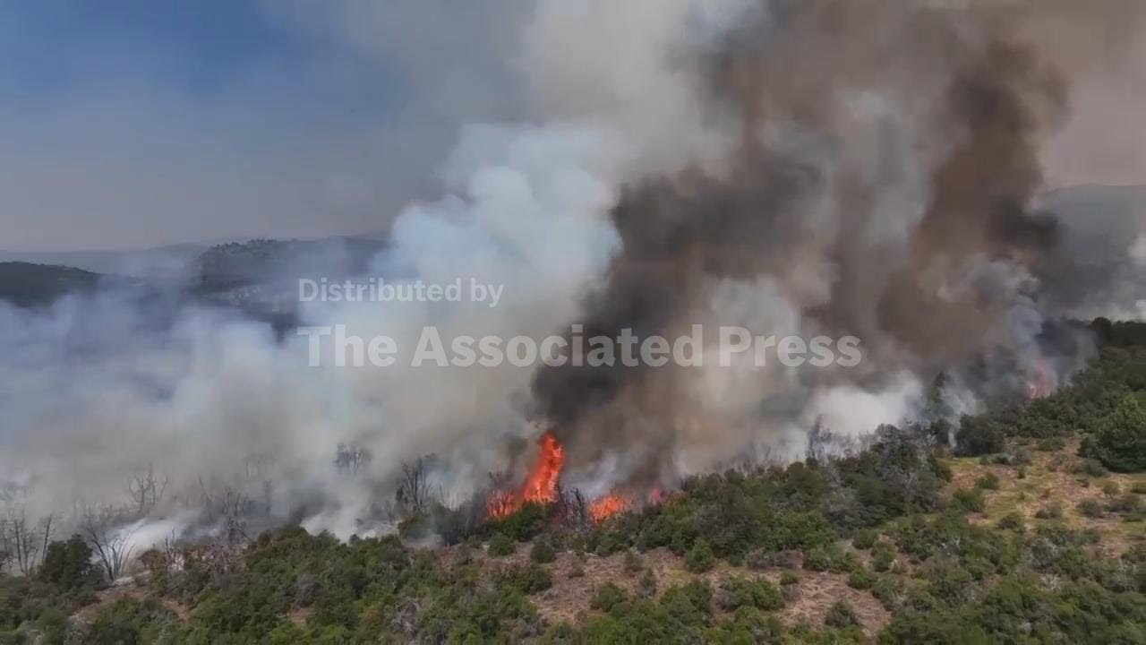 Patagonia wildfires continue as national park workers call for more government support