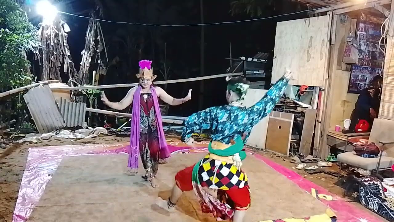 Sontoloyo Kuda Lumping Versi Angklung Turonggo Laras Mekar Budoyo 