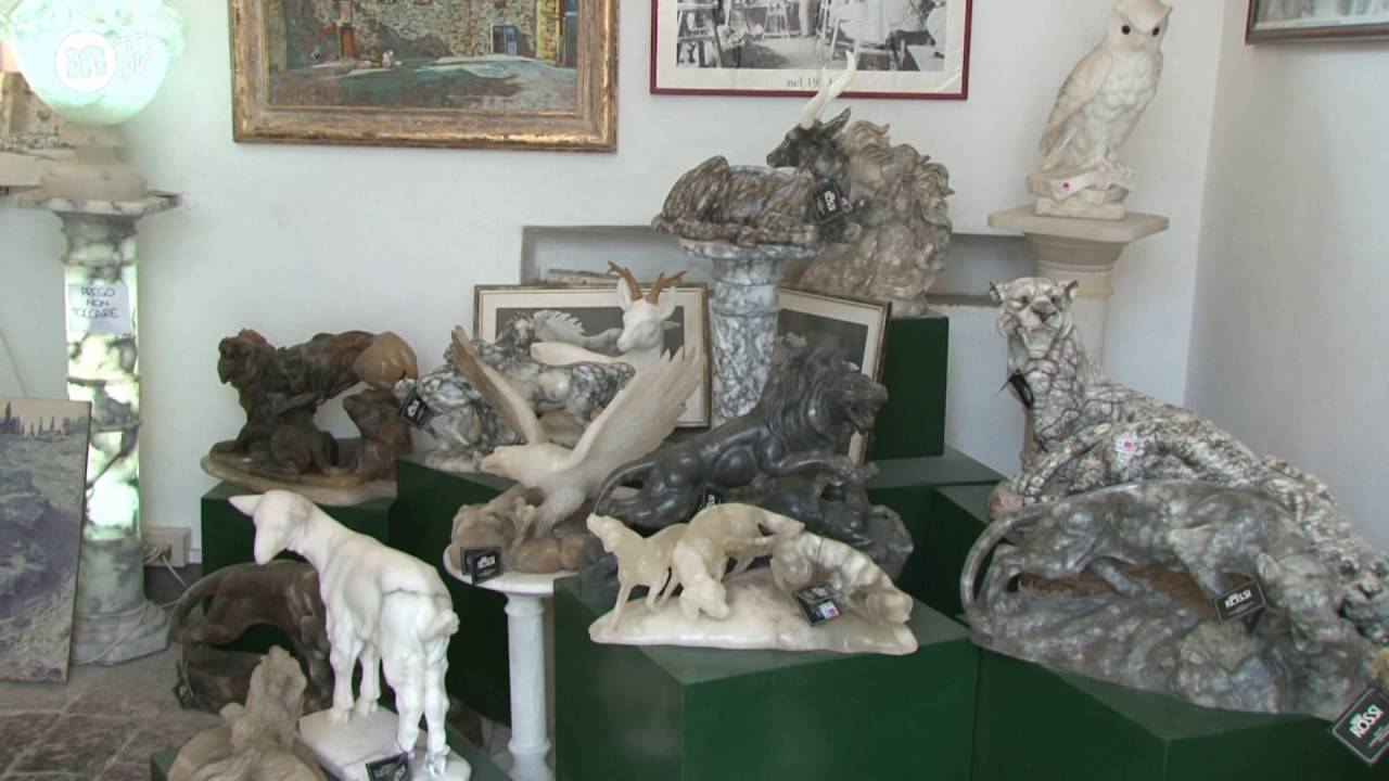Rossi alabastri-Volterra la citt&agrave; turistica perfetta