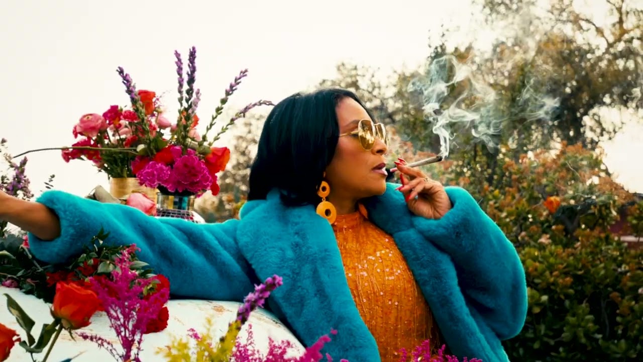 TEEDRA MOSES - WITH ALL MY HEART (VISUALIZER)