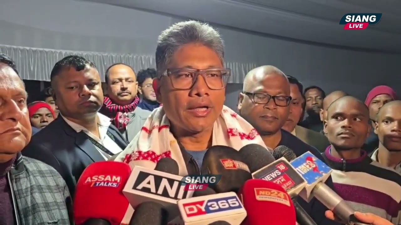 গৌৰৱ গগৈক তীব্ৰ সমালোচনা মন্ত্ৰী পীযুষ হাজৰিকাৰ