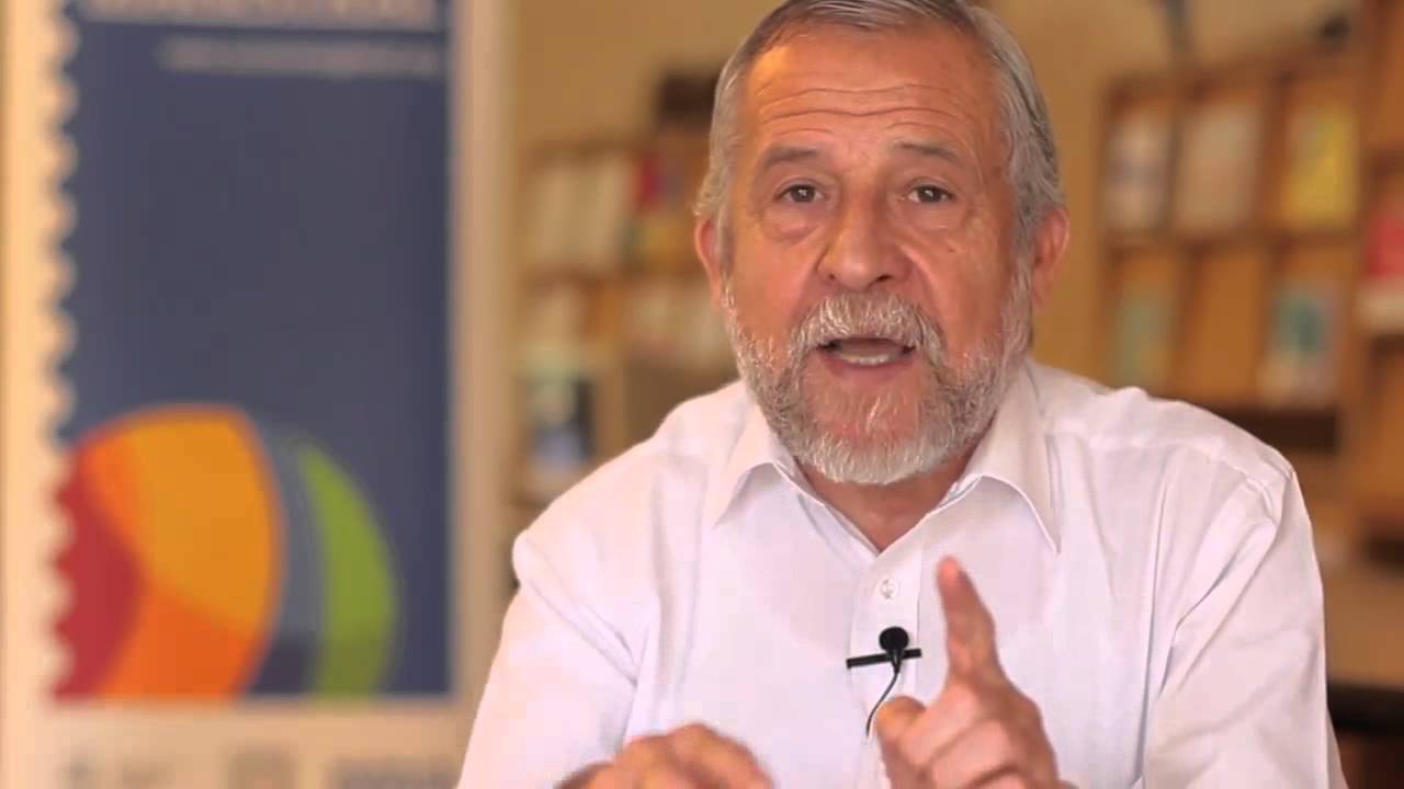 Charla digital con Francisco Mora