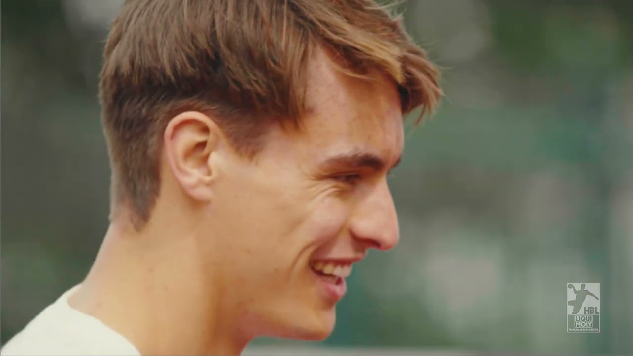 Julian Köster trainiert Handballer von Special Olympics NRW