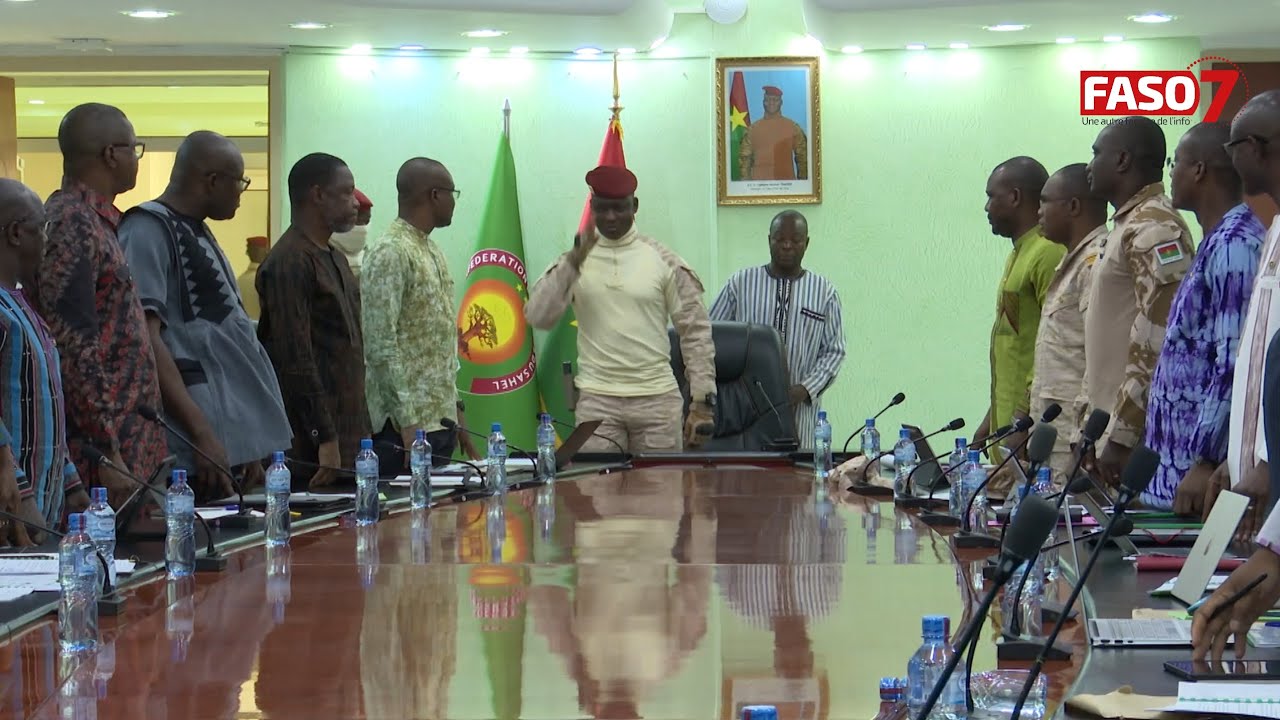 Burkina Faso : Le Capitaine Ibrahim Traoré insiste pour "ne pas endetter le pays"