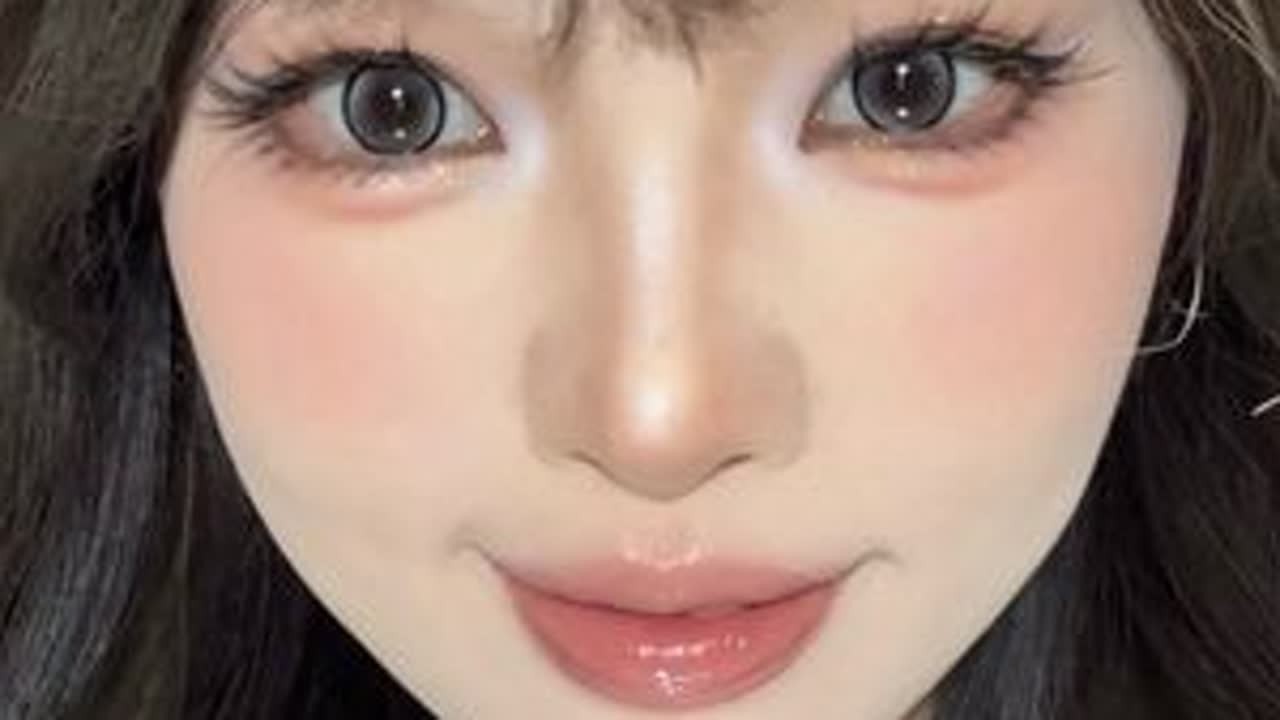 改妆｜6分钟把扩面方圆脸无效妆爆改成清冷妩媚的白露酿秋妆 #白露酿秋妆 #潮妆研究所 #美妆模范生 #新手化妆教程 #改妆