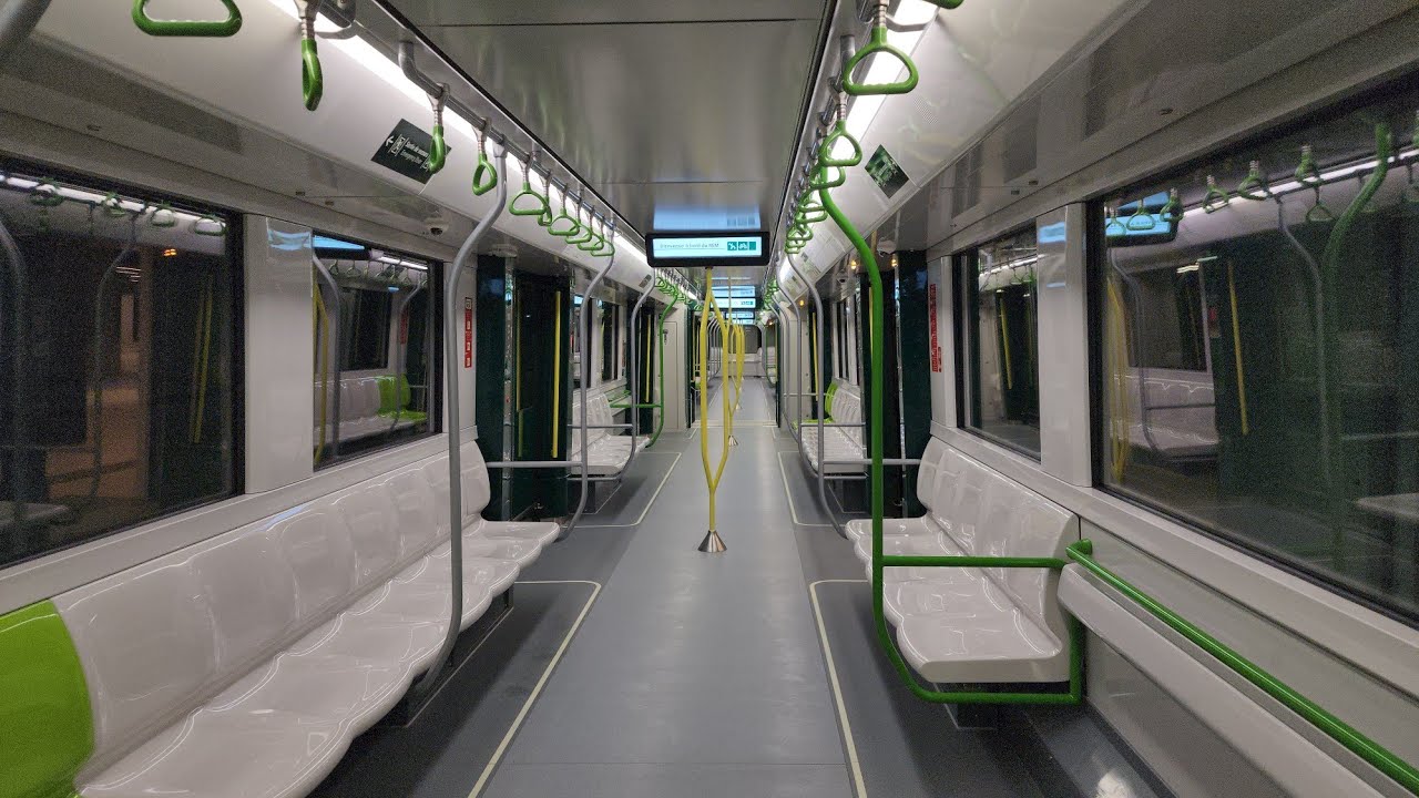 REM ride at 3:10 AM during Nuit Blanche between Central and Île-des-Sœurs Stations then back again 🚅