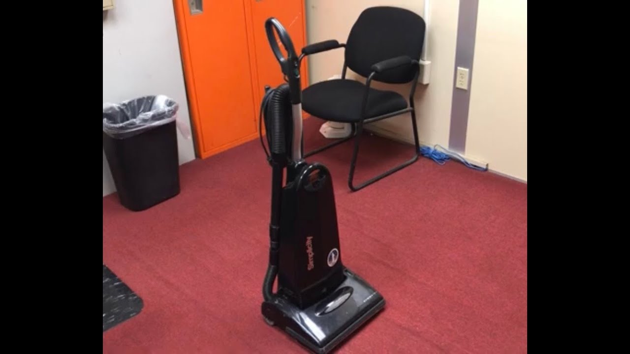 Simplicity Symmetry Deluxe SYMDL.2 Upright Vacuum