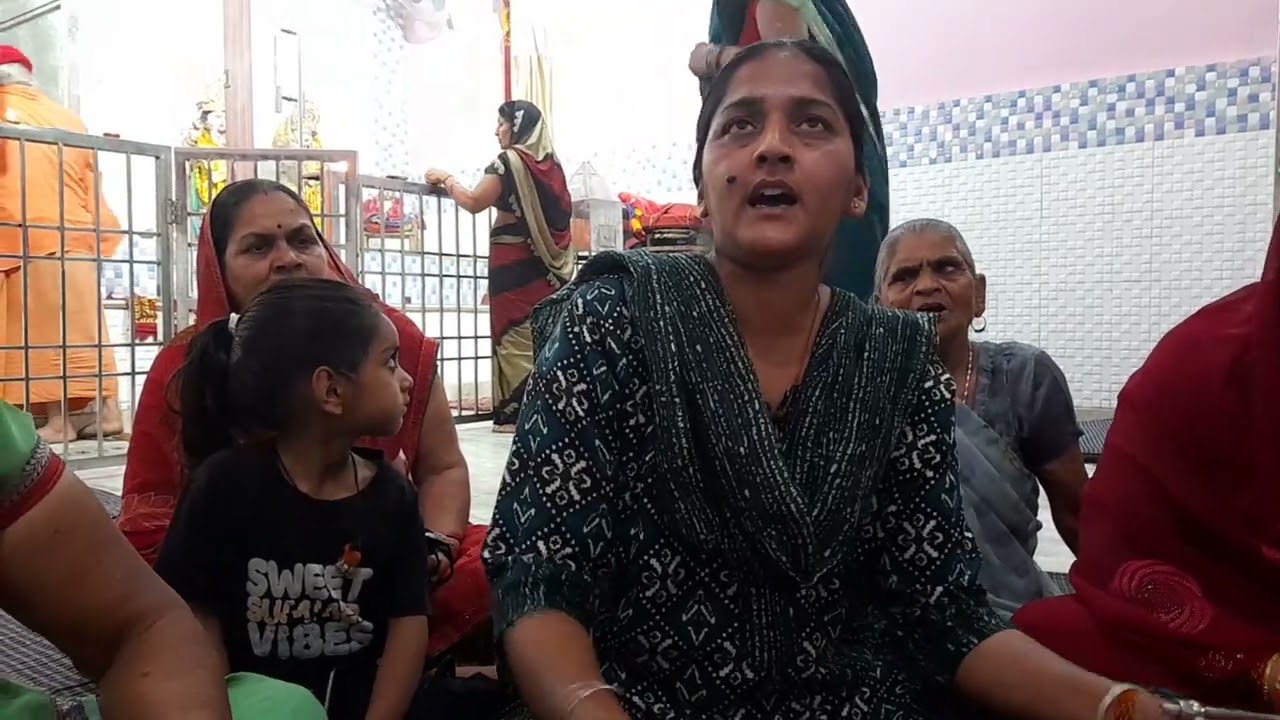 भजन: कह गए बाबा ग्यानी है,मत छेडो नारि बिरानी है.........