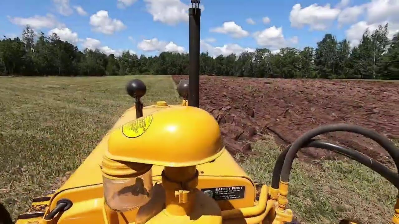 Caterpillar D2 #5U7066 - Plowing The Field With The IH No.8 Little Genius 3 Bottom Plow