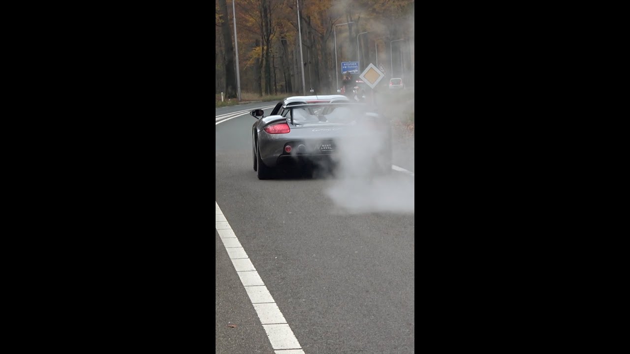 Carrera GT vs 918 Spyder