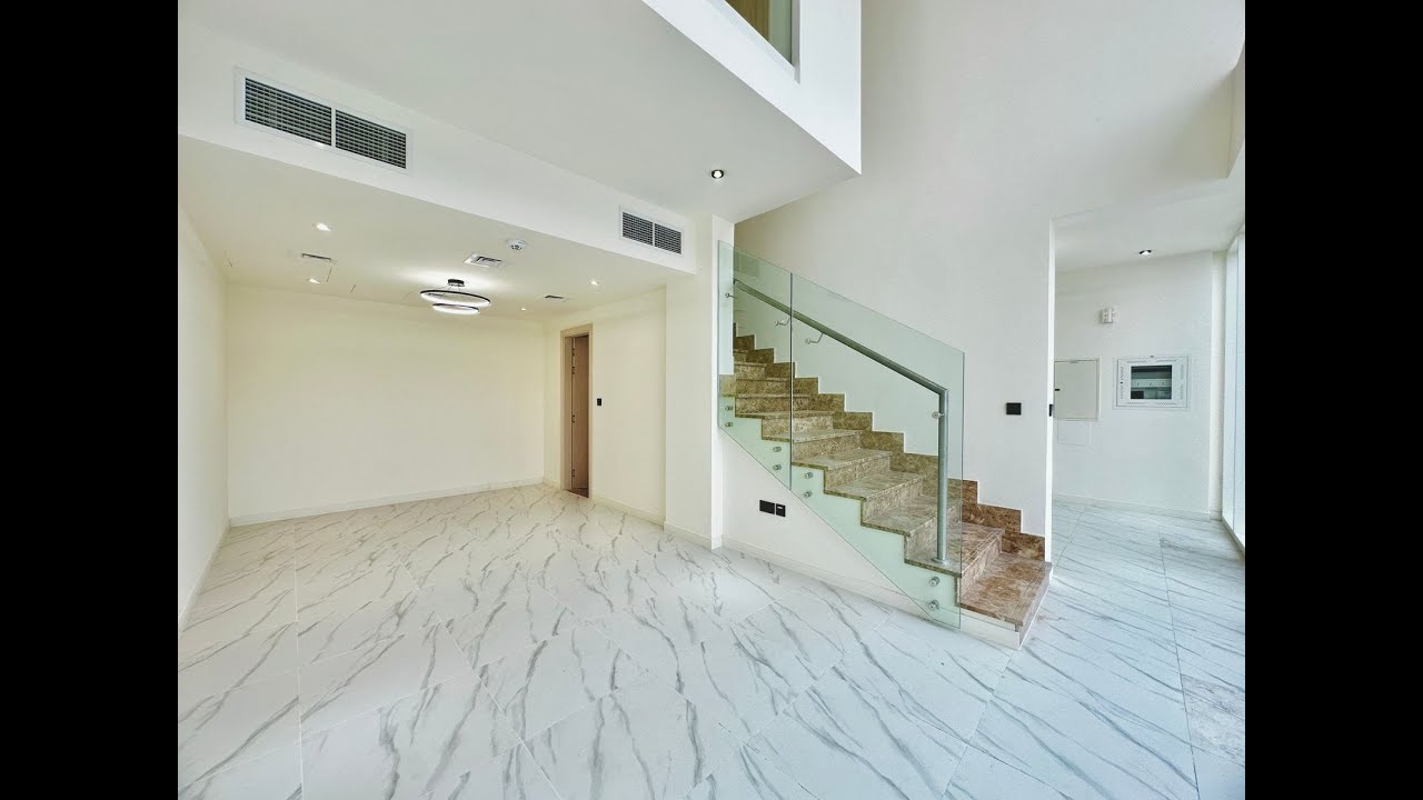 For Rent: 2 Bedroom Loft Townhouse in Dubai Rukan 3