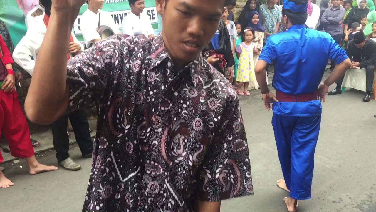 PALANG PINTU SANGGAR KUCING SUWINK TANAH SERATUS