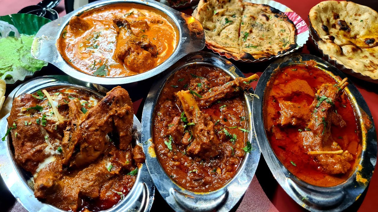 STREET FOOD NONVEG HEAVEN. Narendar Ka Meat Keema, Tawa Chicken, Mutton Curry aur Butter Chicken.