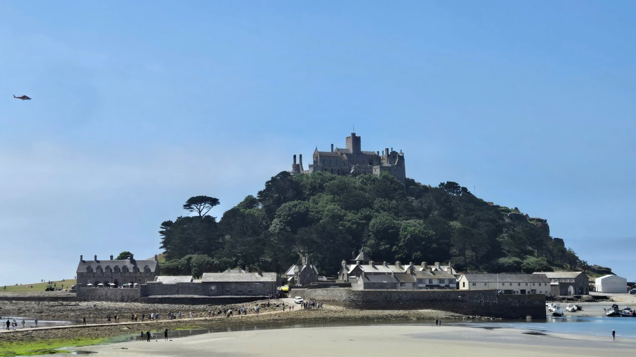 ST. MICHAEL'S MOUNT :  WALKING THE CAUSEWAY, AND  UP TO THE CASTLE. 