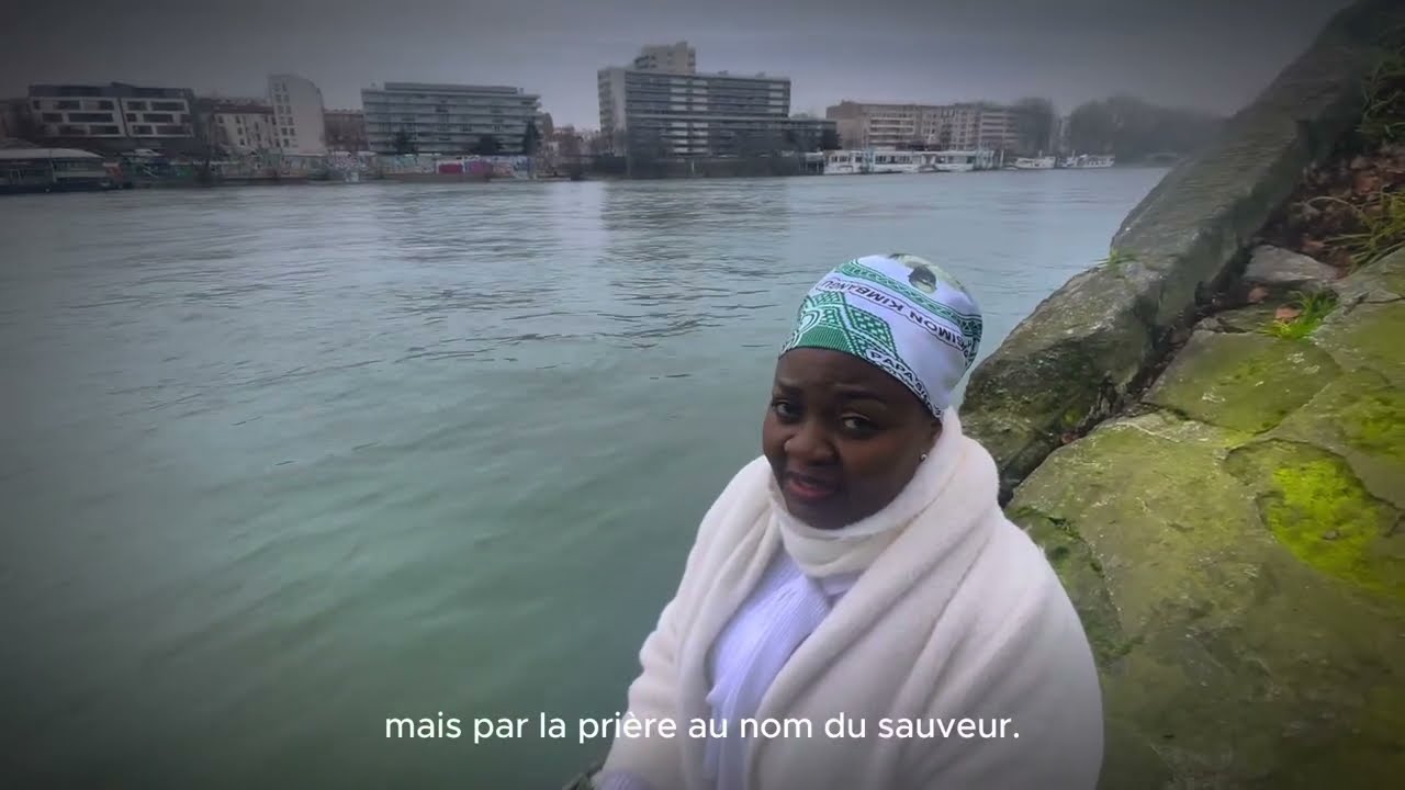 Mamy TSIMBA PEMBA - EH NZAMBI YA SAMBA MASE METO (Clip Officiel)
