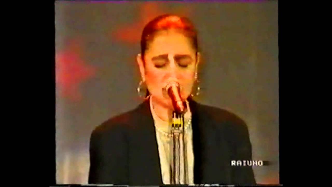 Mia Martini  Scrupoli (live Naxos 1991)