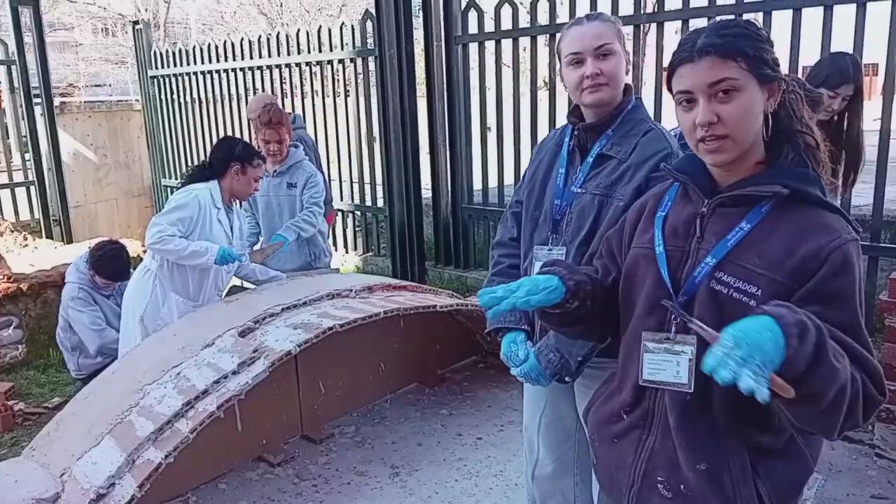 Bóveda tabicada ,con alumnos aventajados de la UAH Guadalajara arquitecto técnico. 
