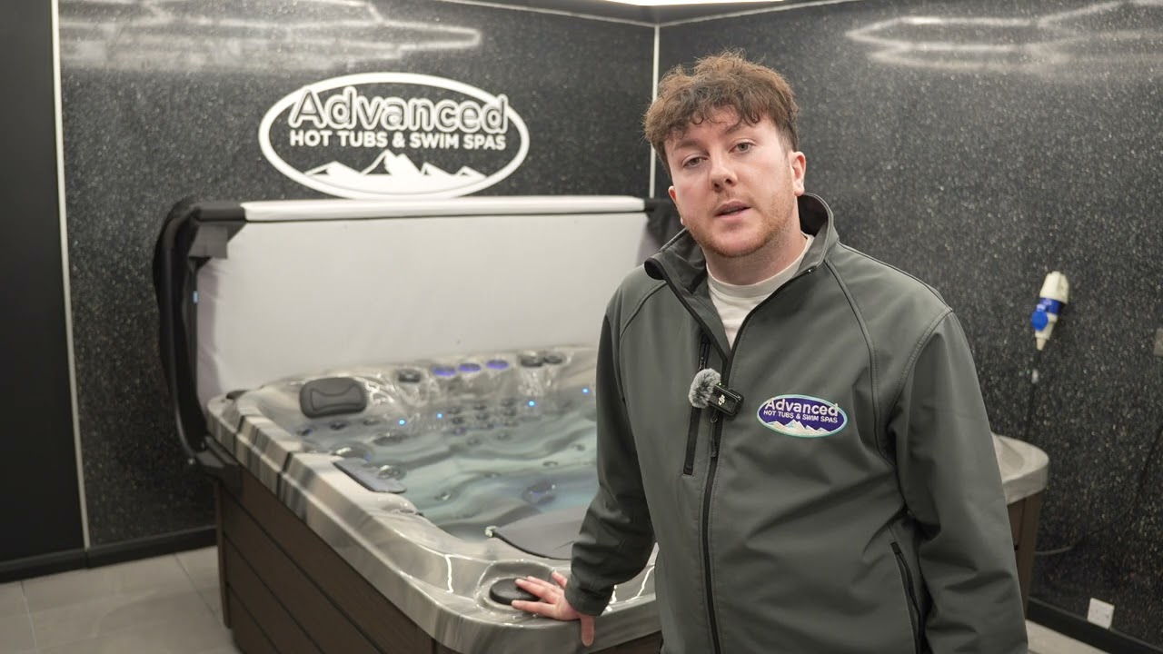 Platinum Spas Palma - Wet Test Room