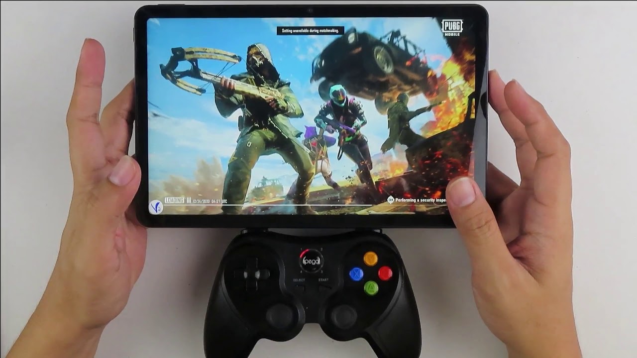Main pubg mobile di huawei pake gamepad