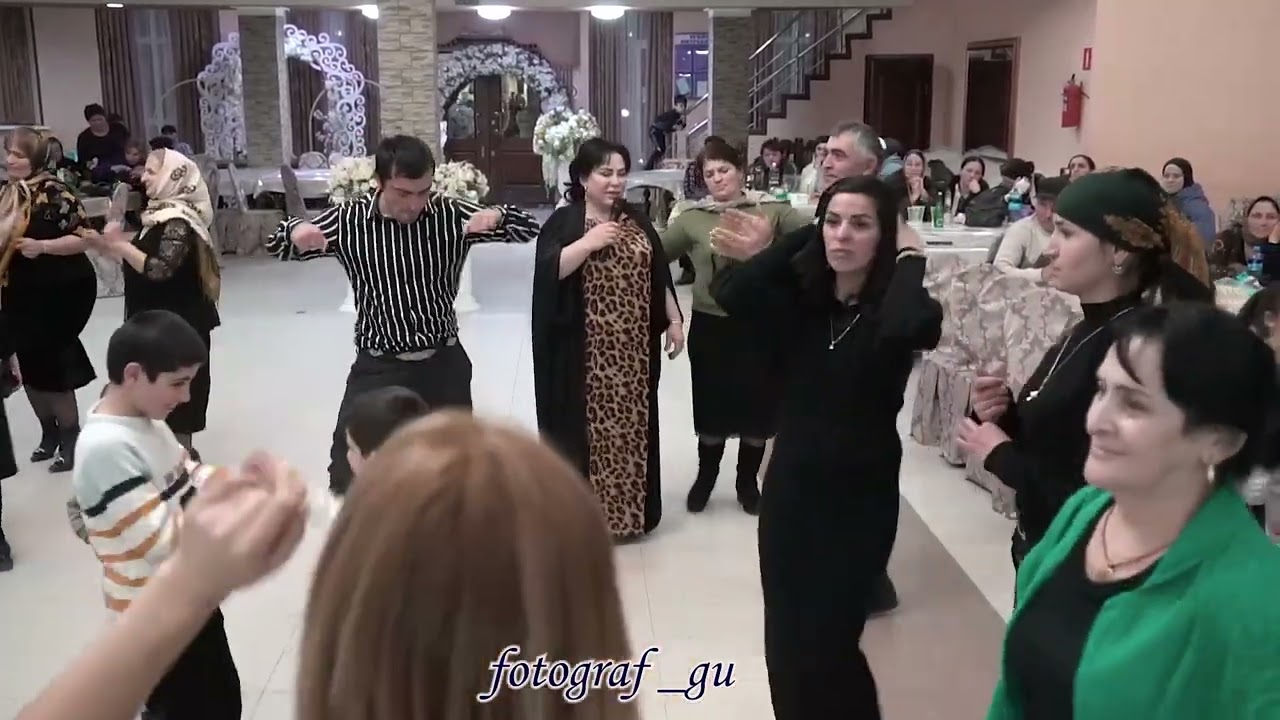 Айшат Гапизова 